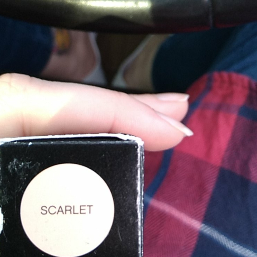 Concealer - Picture 3 of 3